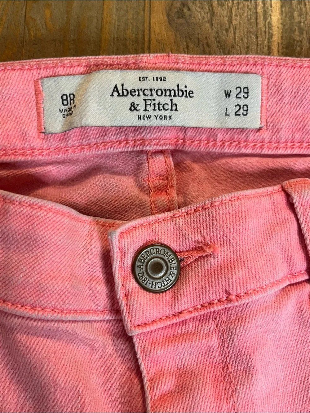 Pink y2k Abercrombie & Fitch jeans